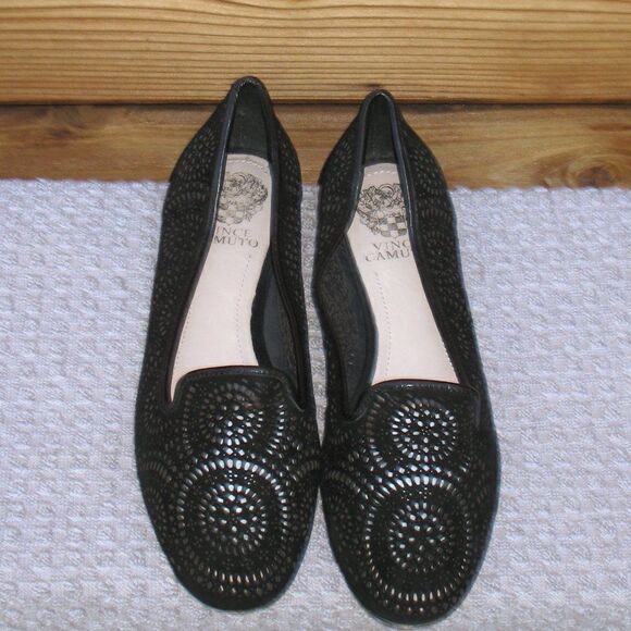 Black Laser Cut Flats - Picture 3 of 9